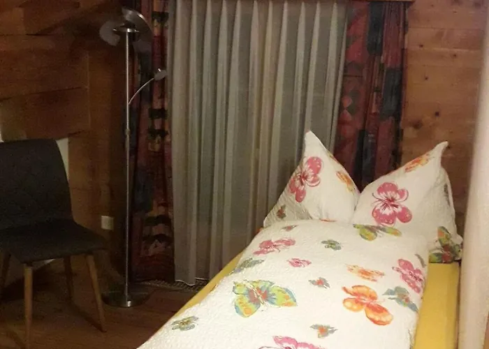 Bed and breakfast Beat & Ursula's Jenaz