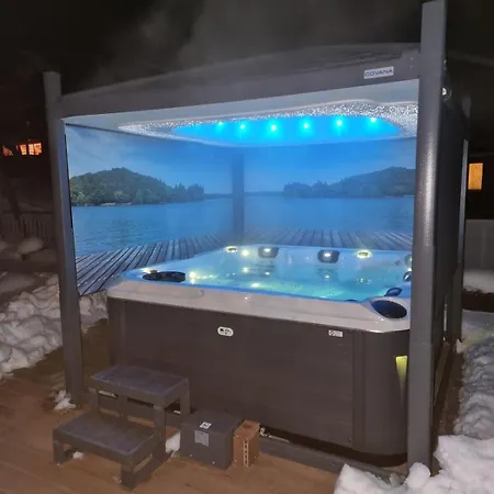 Beat & Ursula's לינה וארוחת בוקר *